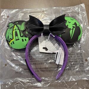 Loungefly Oogie Boogie Glow in the dark Headband!!